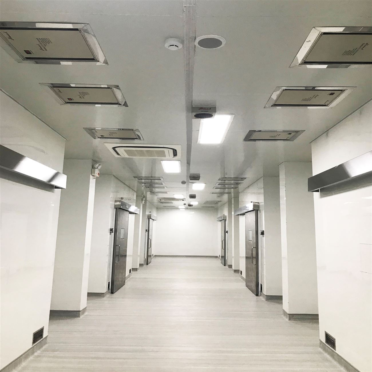 Hệ thống UCASS-Laminar cấp khí vô khuẩn