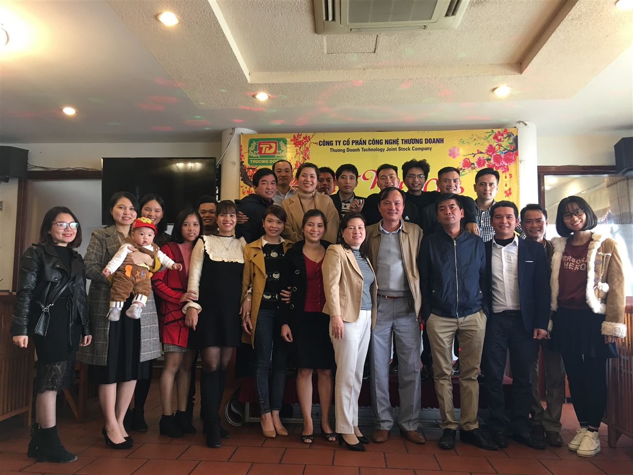 Ban Lãnh đạo gặp mặt người lao động trong dịp Tết Nguyên Đán hằng năm 